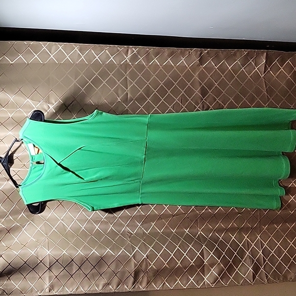 New York & Company Dresses & Skirts - 3 lightly worn solid colors and 1  never worn multi color NY&Co  dresses